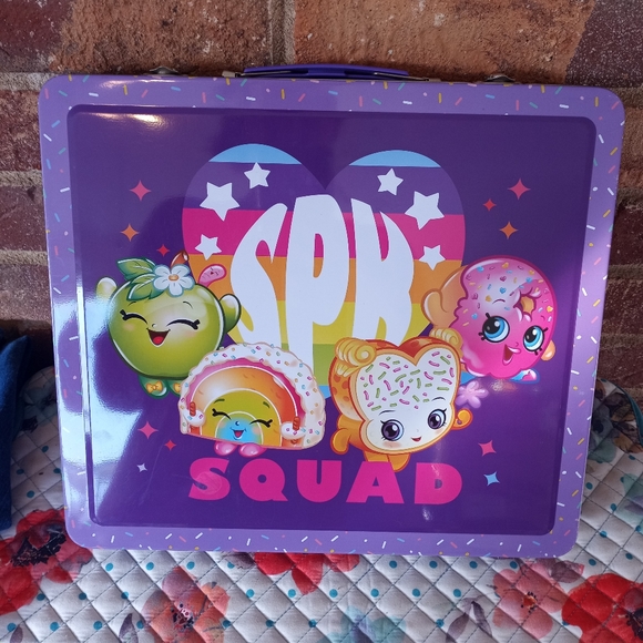 Shopkins Squad Tin Carrying Case - Picture 1 of 5